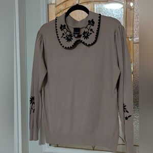 Amii Women's Sweater with Embroidered Collar - Tan